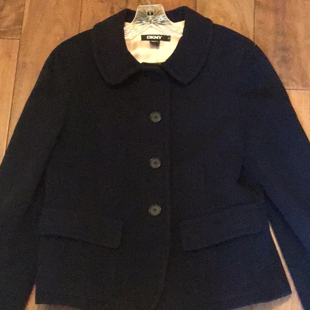 DKNY size 12 Navy jacket - Fits more like a small 10